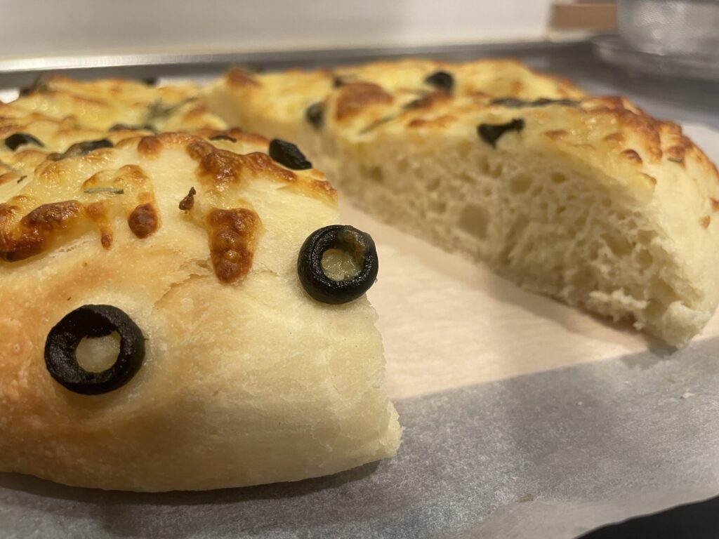 塩レモンフォカッチャの断面